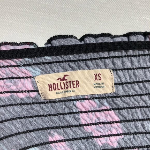 rose patterned off the shoulder top - Picture 3 of 4